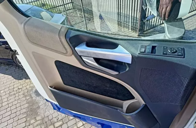 MERCEDES-BENZ Actros 