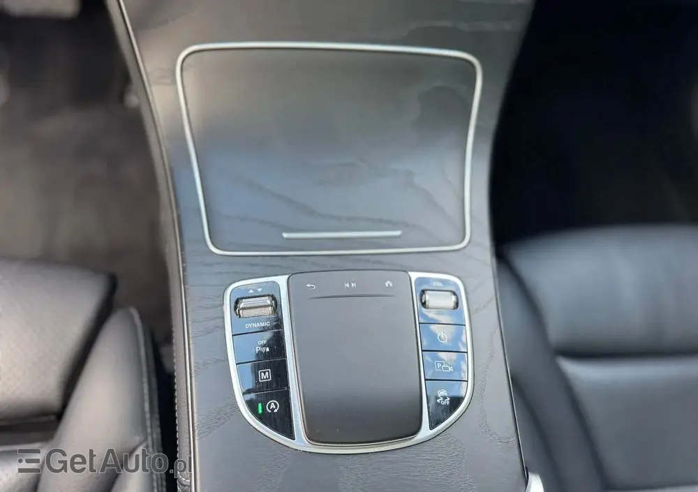 MERCEDES-BENZ GLC 300 4Matic 9G-TRONIC Edition AMG Line