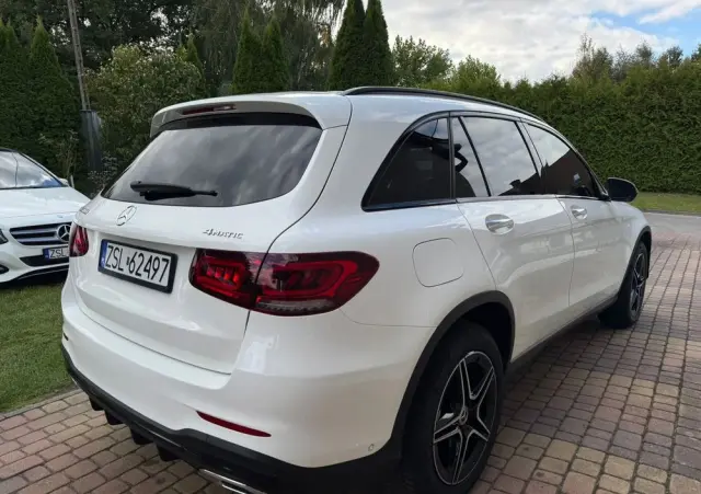 MERCEDES-BENZ GLC 300 4Matic 9G-TRONIC Edition AMG Line
