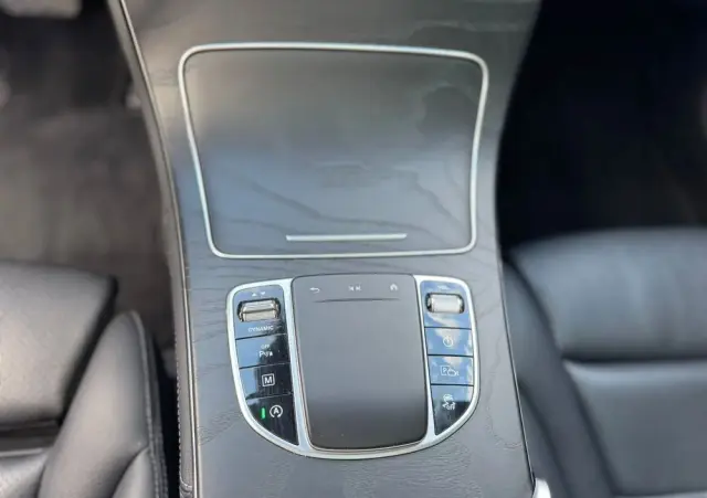 MERCEDES-BENZ GLC 300 4Matic 9G-TRONIC Edition AMG Line