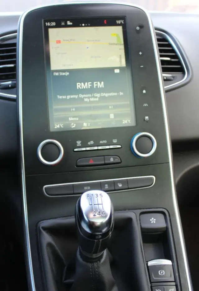 RENAULT Scenic 1.2 TCe Energy Bose Edition