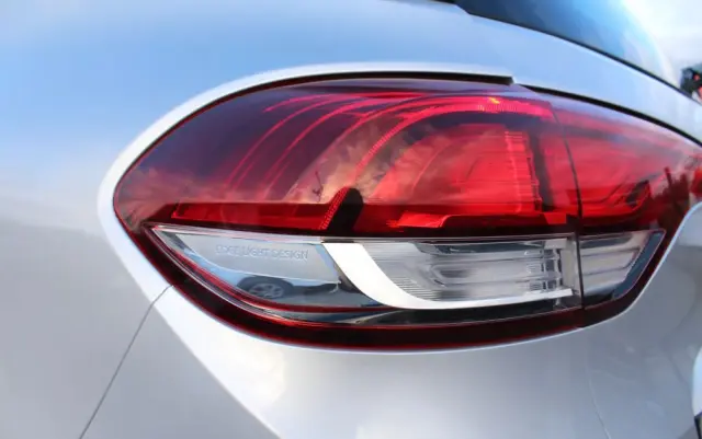 RENAULT Scenic 1.2 TCe Energy Bose Edition