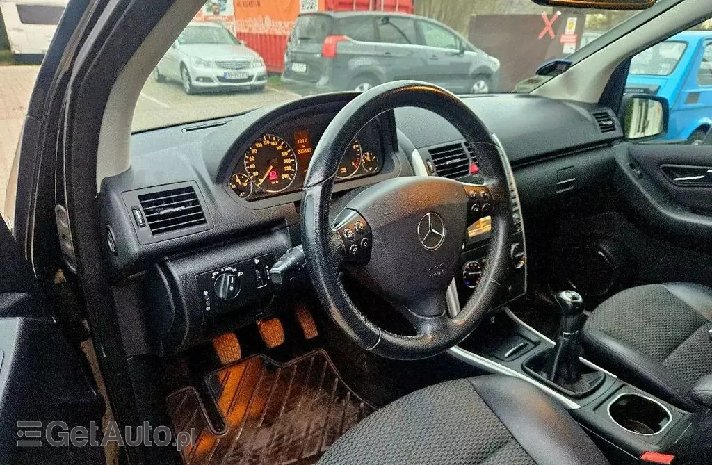 MERCEDES-BENZ Klasa A 