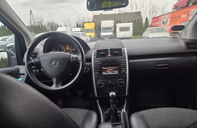 MERCEDES-BENZ Klasa A 