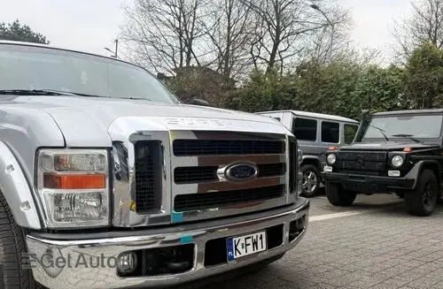 FORD F-250 Super Duty 