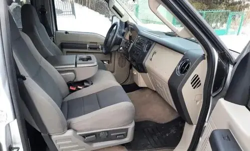 FORD F-250 Super Duty 