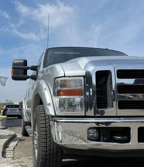 FORD F-250 Super Duty 