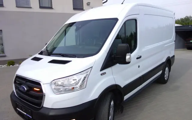 FORD Transit 2.0 Ecoblue 170 KM L2H2 Klima Webasto Navi 