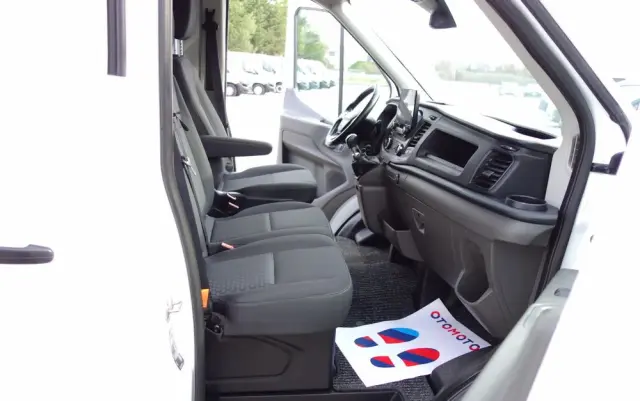 FORD Transit 2.0 Ecoblue 170 KM L2H2 Klima Webasto Navi 