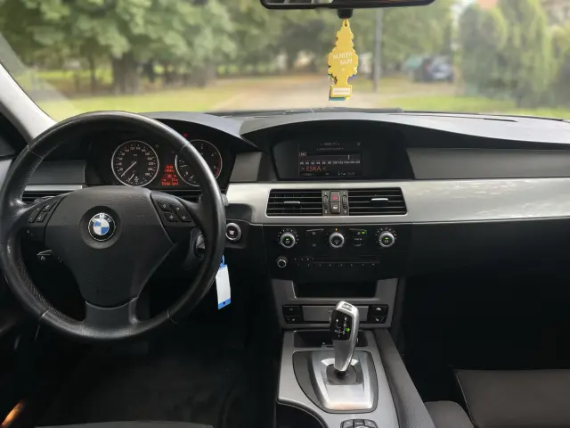 BMW 525D 