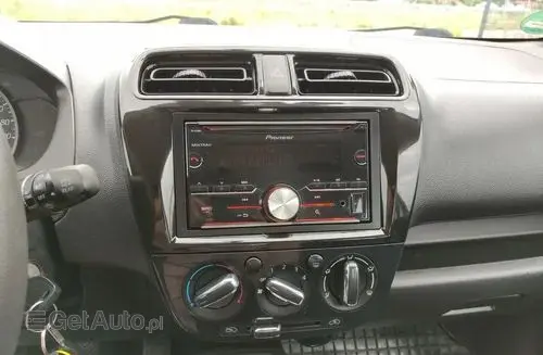 MITSUBISHI Space Star 