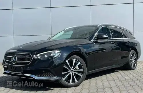 MERCEDES-BENZ Klasa E 