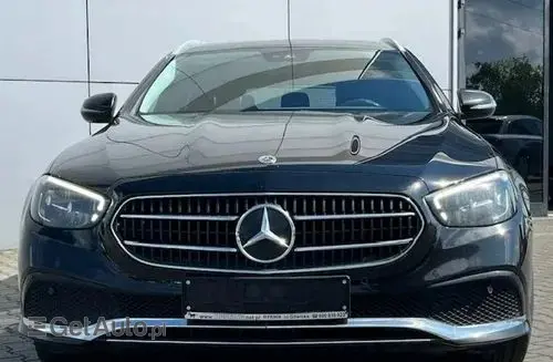 MERCEDES-BENZ Klasa E 
