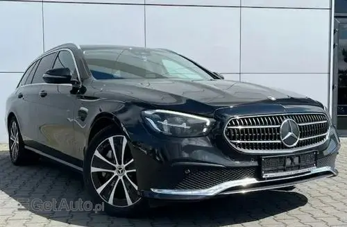 MERCEDES-BENZ Klasa E 