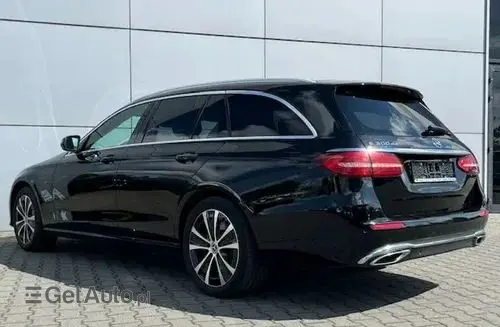 MERCEDES-BENZ Klasa E 