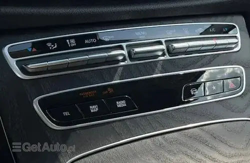 MERCEDES-BENZ Klasa E 