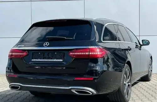 MERCEDES-BENZ Klasa E 