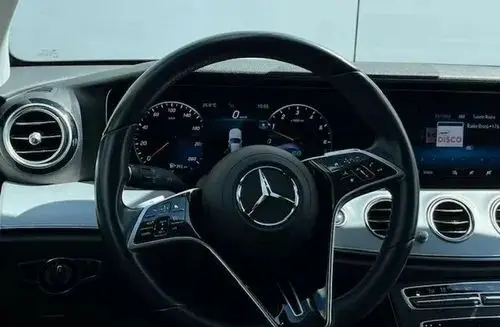 MERCEDES-BENZ Klasa E 