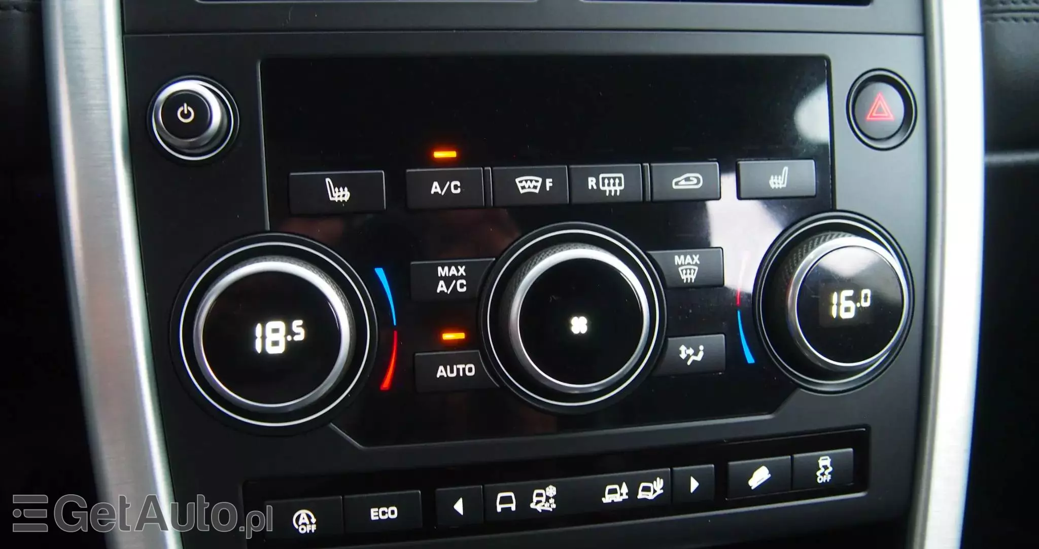 LAND ROVER Discovery Sport 2.0 D180 HSE