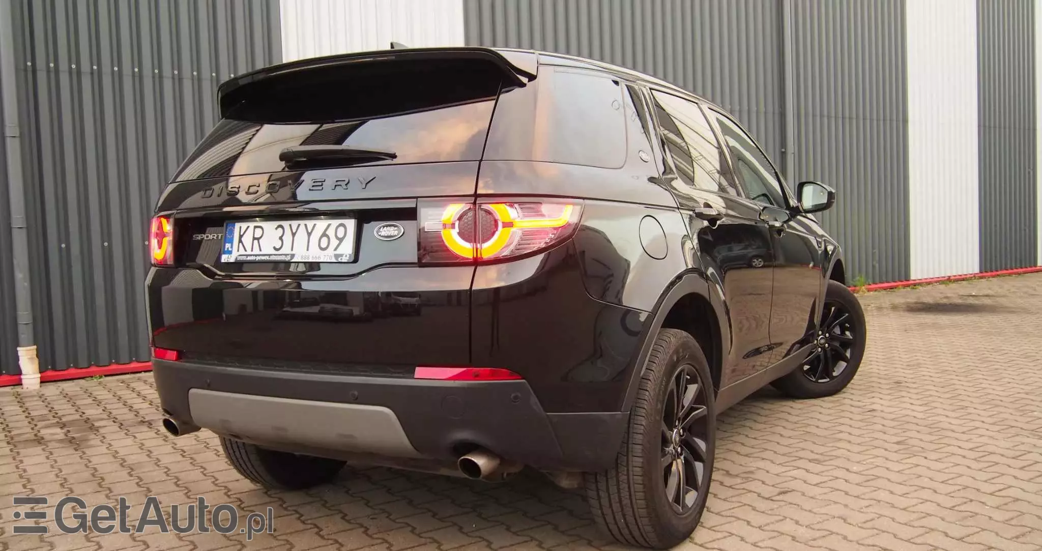 LAND ROVER Discovery Sport 2.0 D180 HSE