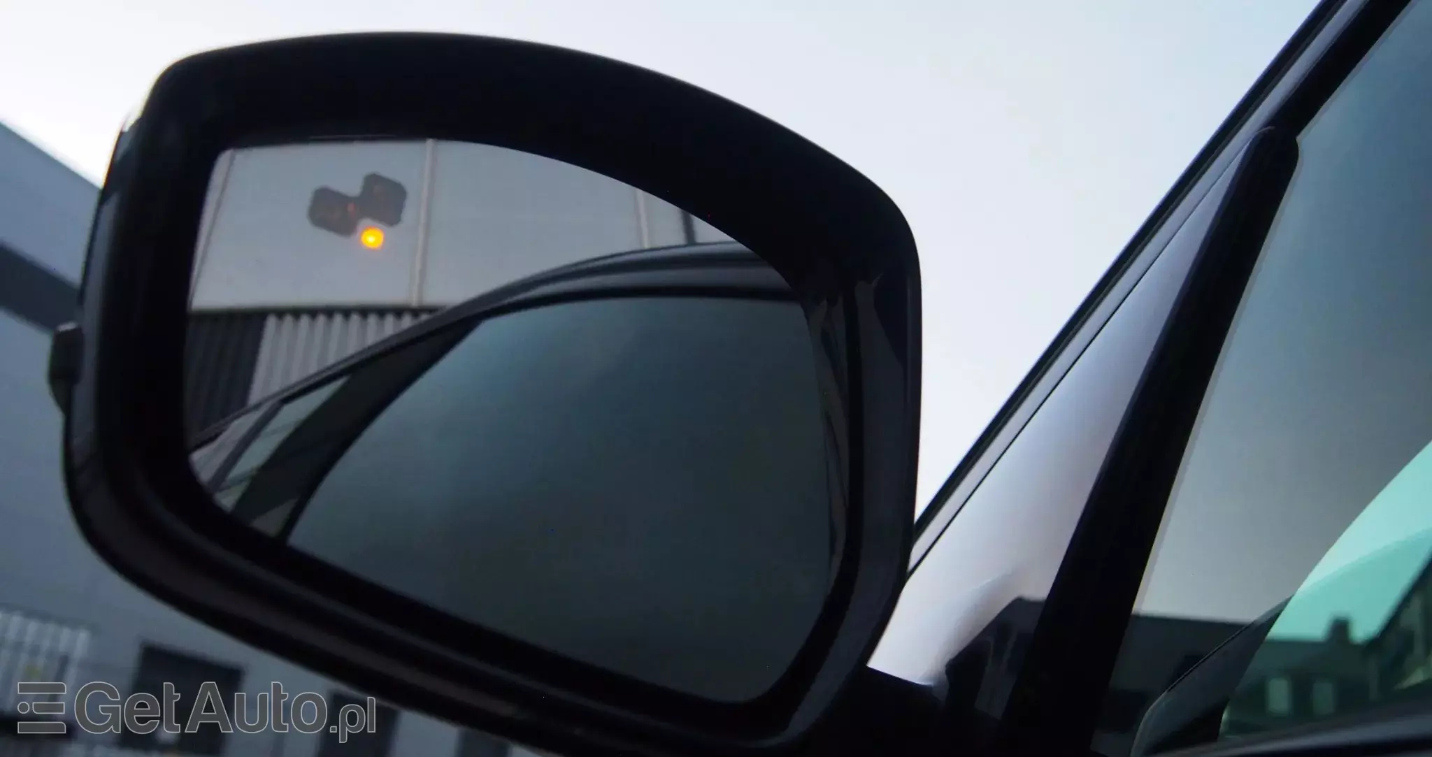 LAND ROVER Discovery Sport 2.0 D180 HSE