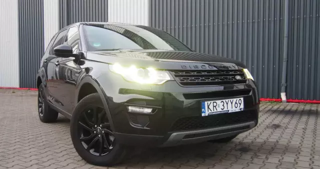LAND ROVER Discovery Sport 2.0 D180 HSE