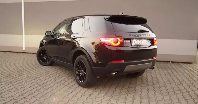 LAND ROVER Discovery Sport 2.0 D180 HSE