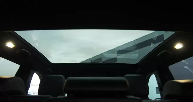 LAND ROVER Discovery Sport 2.0 D180 HSE