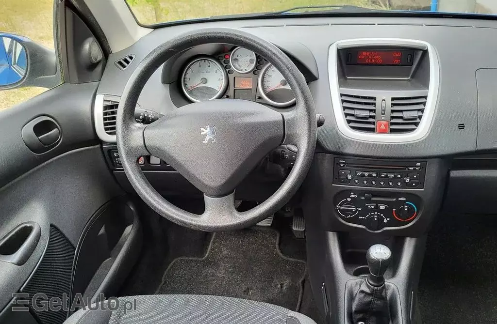 PEUGEOT 206 1.1i (60 KM)