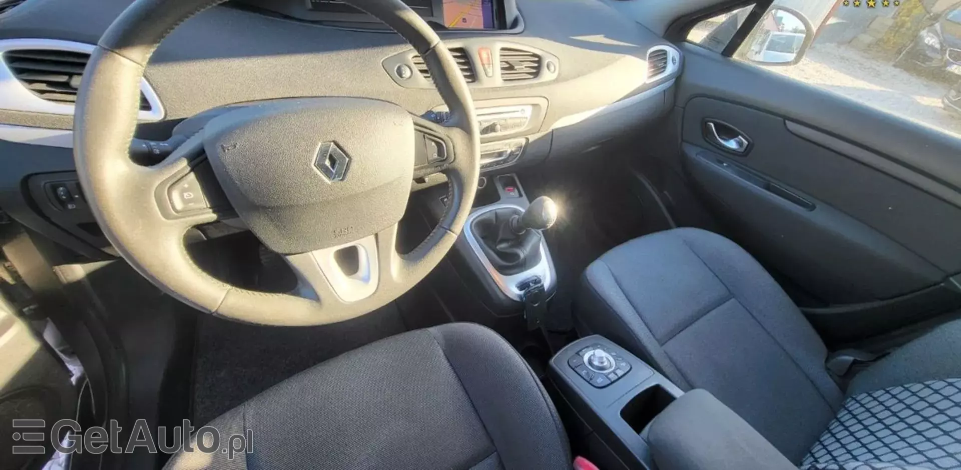 RENAULT Scenic 
