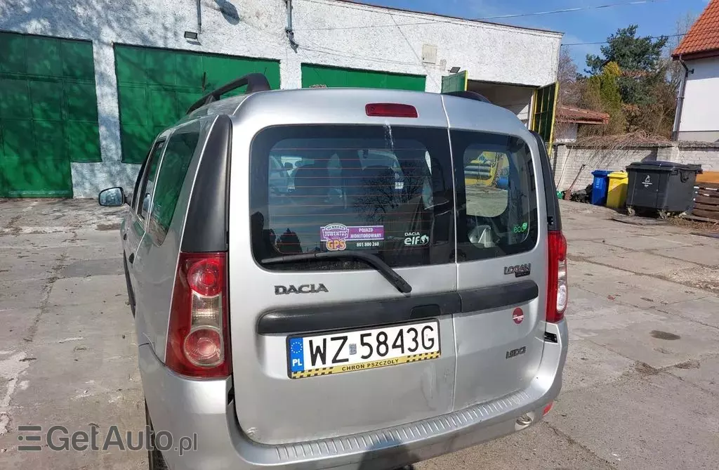 DACIA Logan 