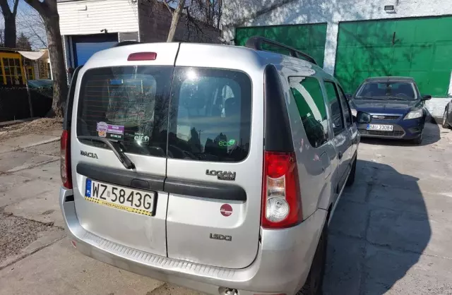 DACIA Logan 