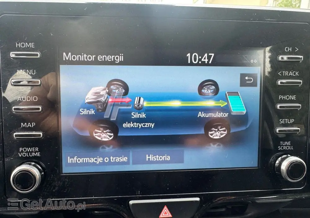 TOYOTA Yaris Ver-hybrid-1-5-comfort