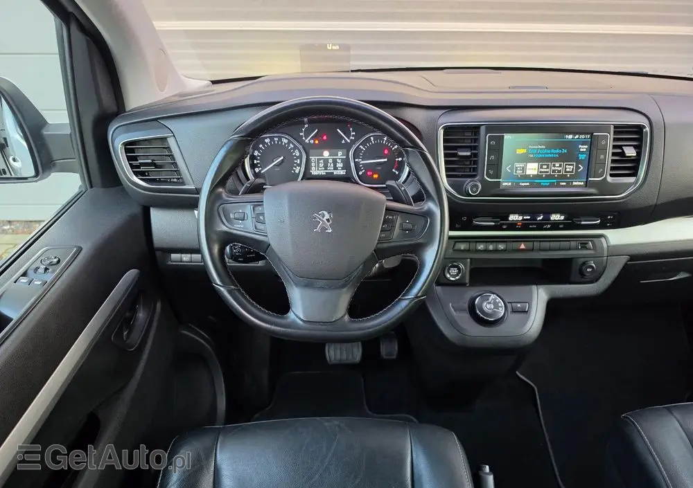 PEUGEOT Traveller L2 2.0 EAT8 Business VIP