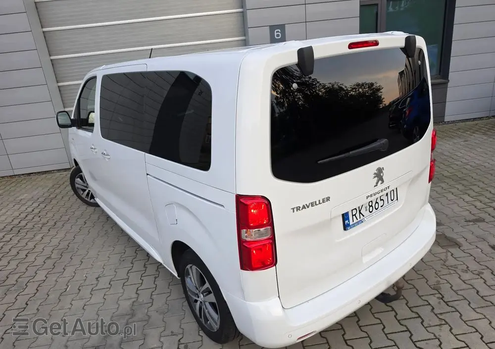 PEUGEOT Traveller L2 2.0 EAT8 Business VIP