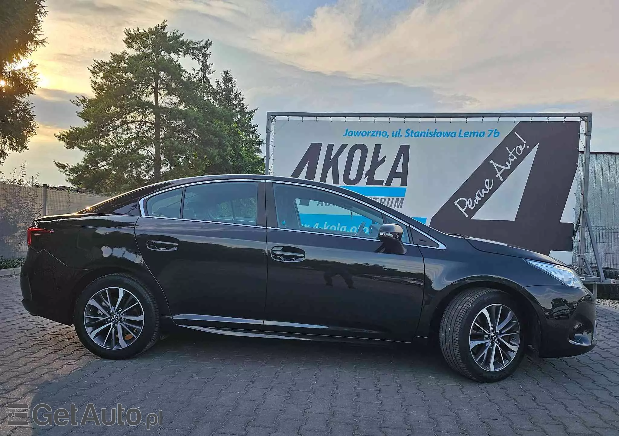 TOYOTA Avensis 2.0 D-4D Premium