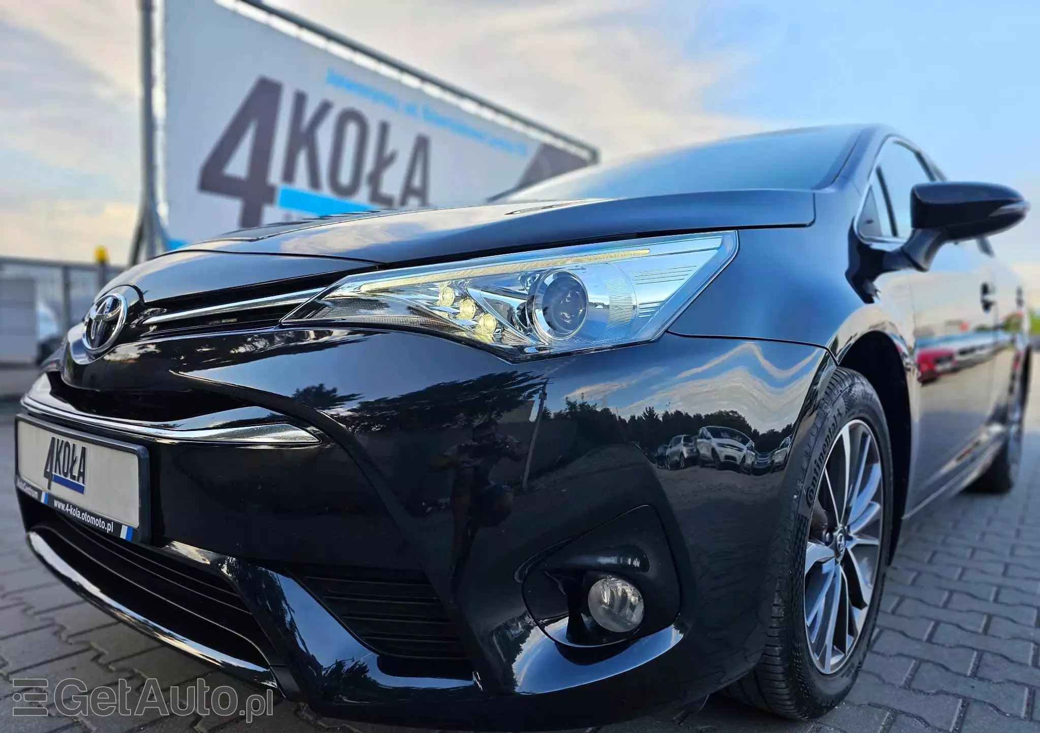 TOYOTA Avensis 2.0 D-4D Premium