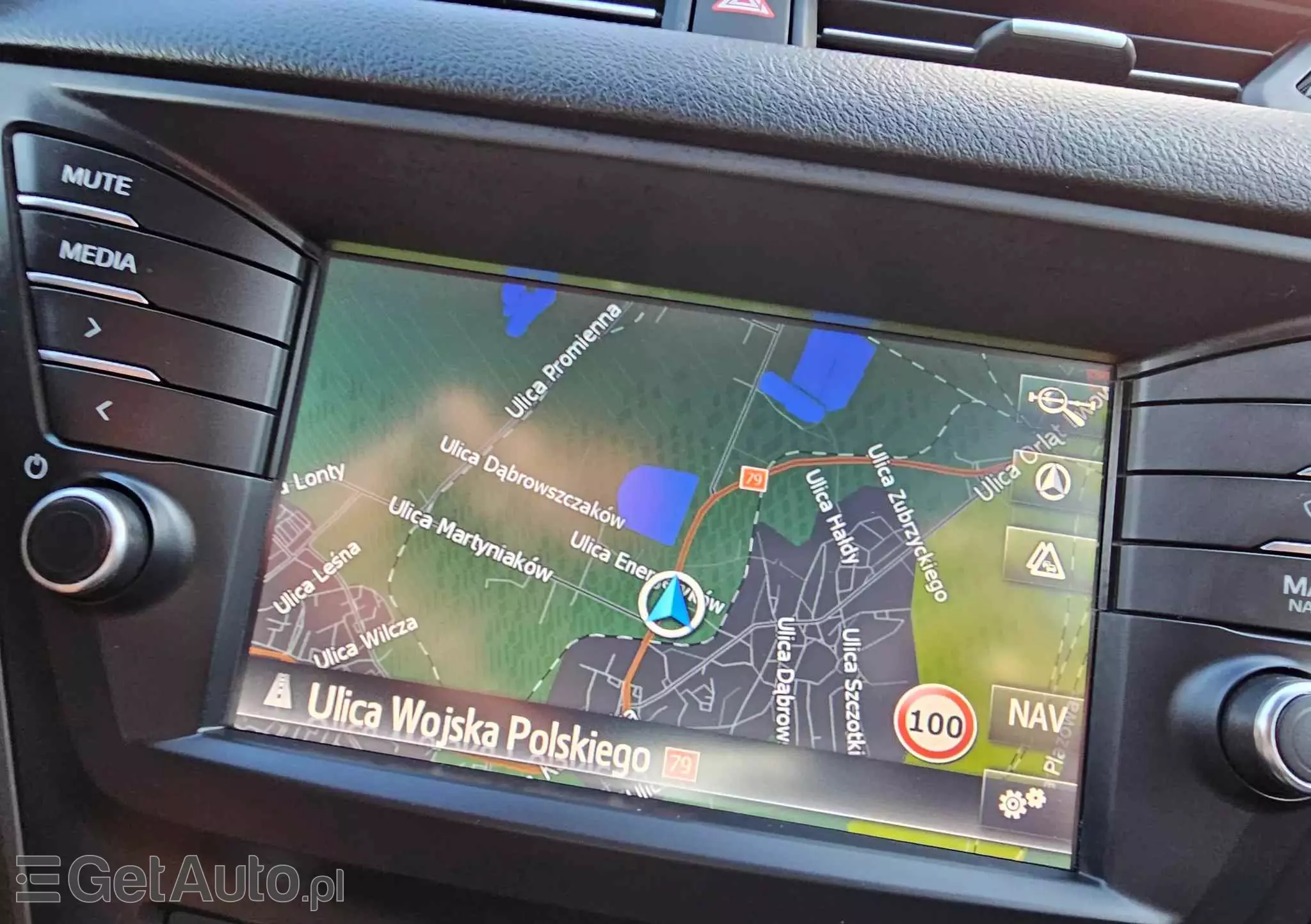 TOYOTA Avensis 2.0 D-4D Premium