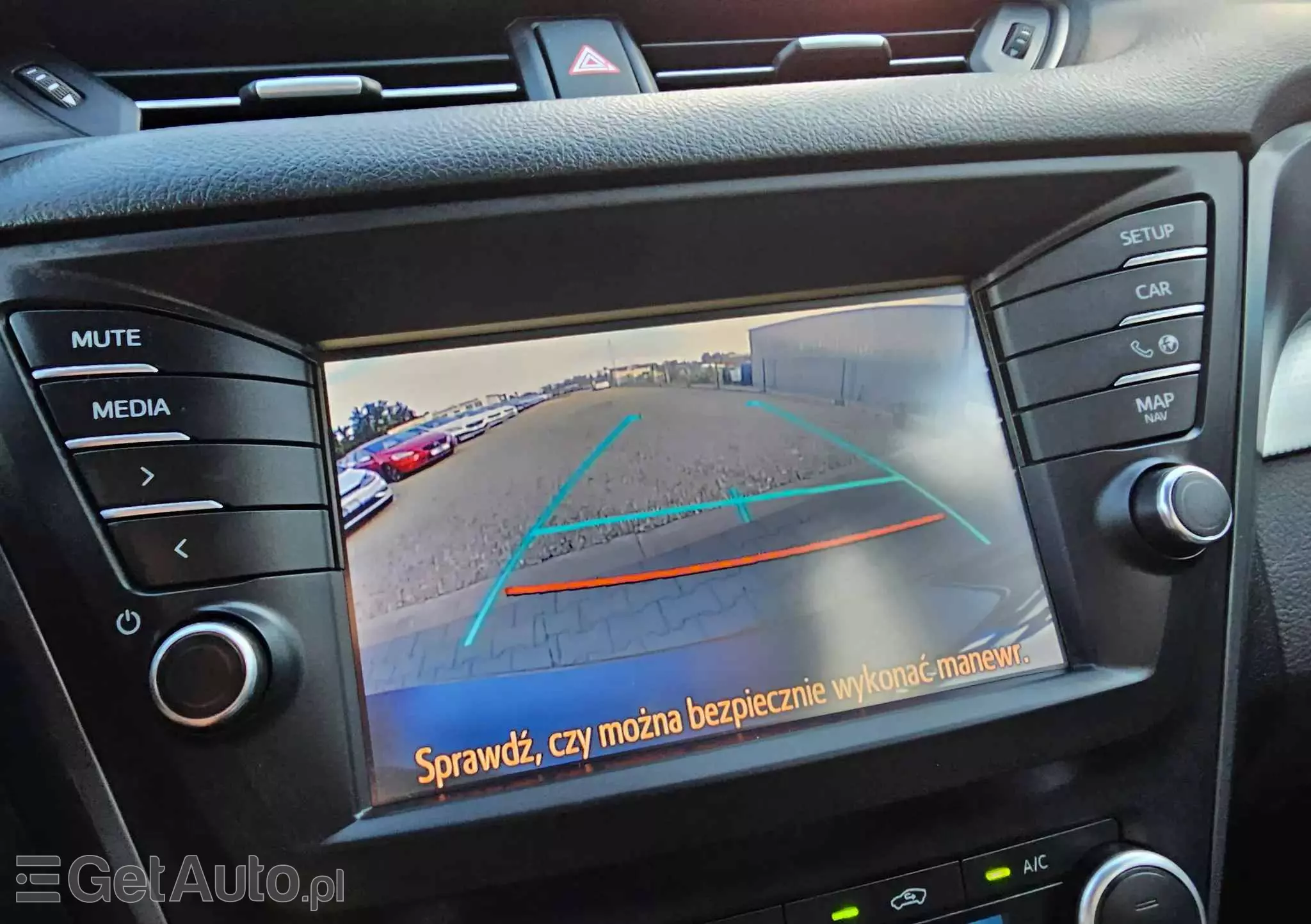 TOYOTA Avensis 2.0 D-4D Premium