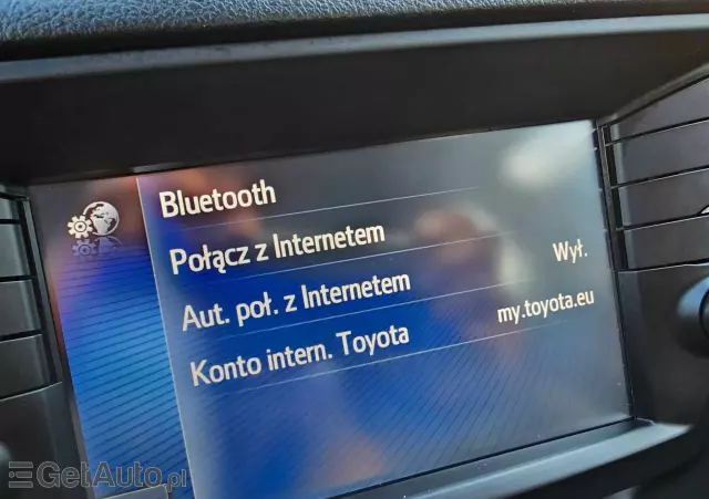 TOYOTA Avensis 2.0 D-4D Premium