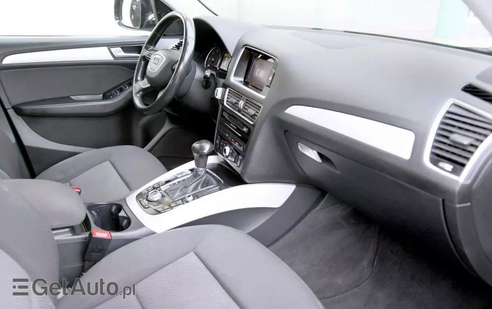 AUDI Q5 2.0 TDI S tronic