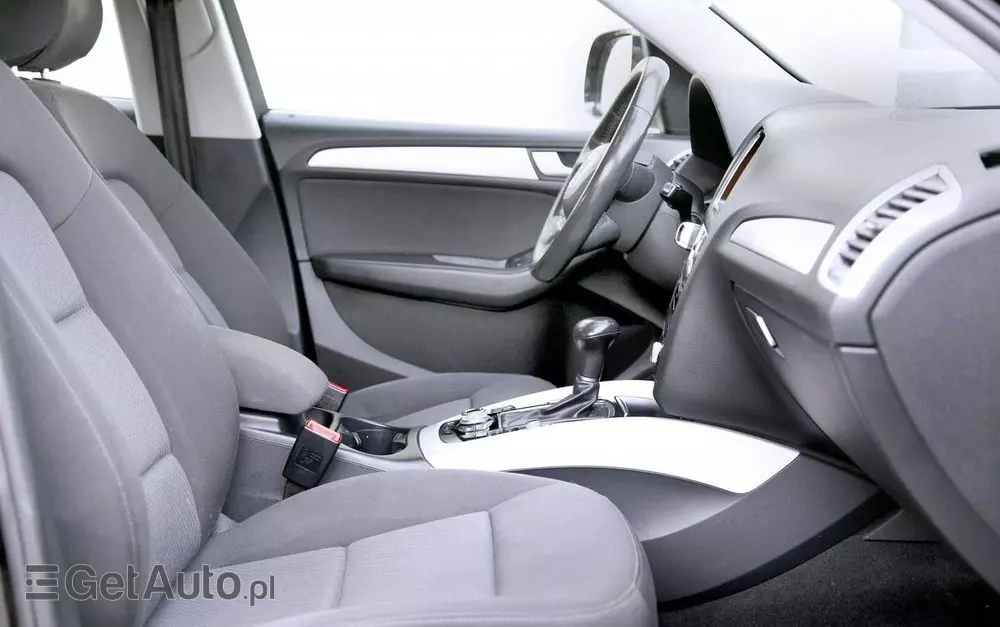 AUDI Q5 2.0 TDI S tronic