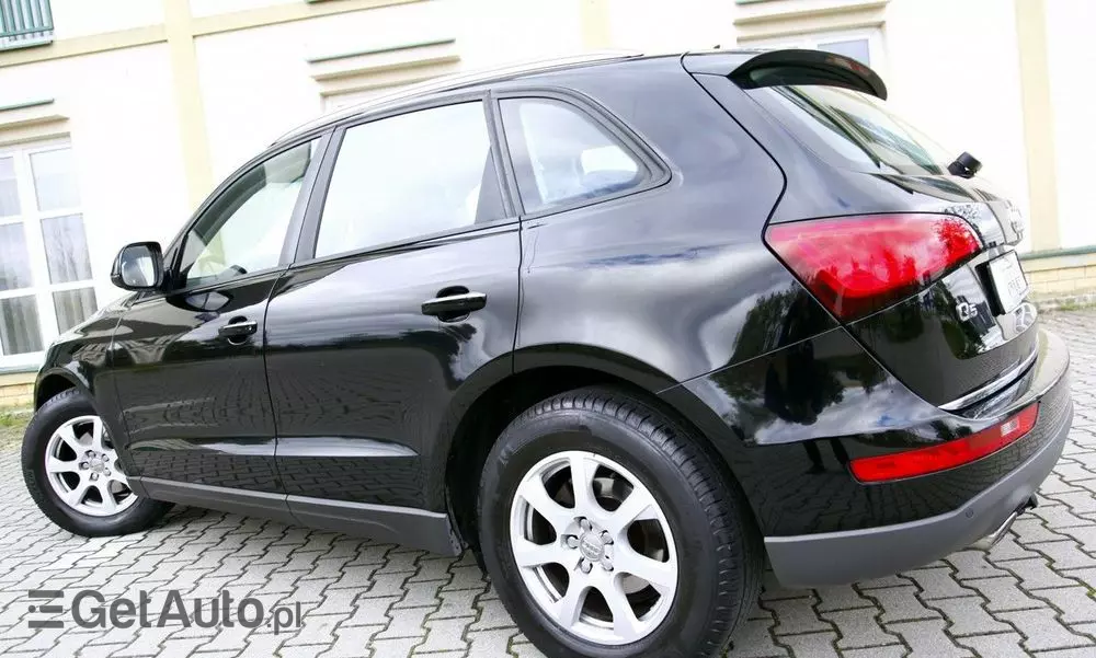 AUDI Q5 2.0 TDI S tronic