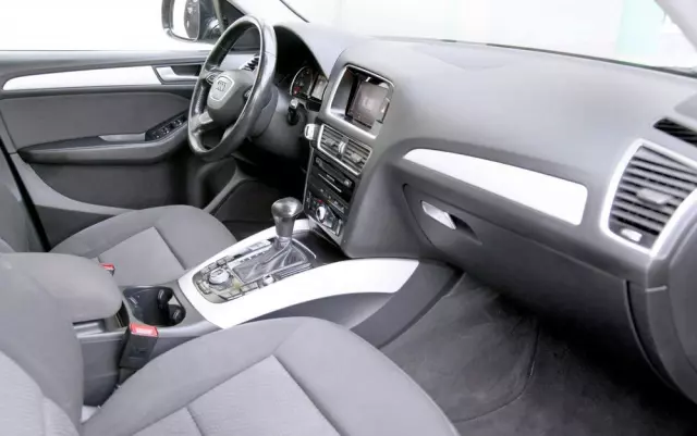 AUDI Q5 2.0 TDI S tronic