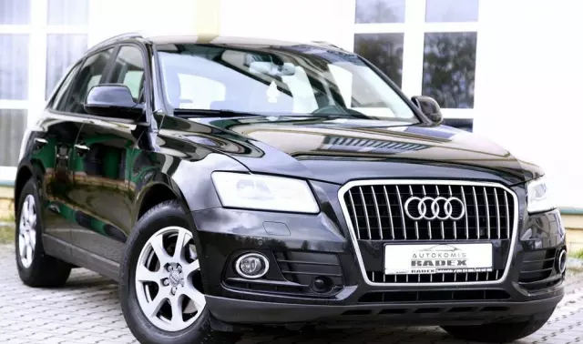 AUDI Q5 2.0 TDI S tronic