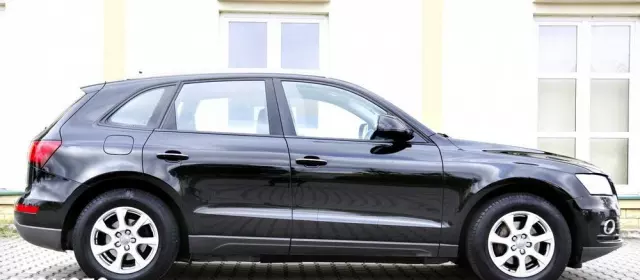 AUDI Q5 2.0 TDI S tronic