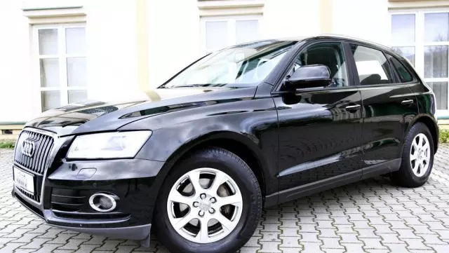 AUDI Q5 2.0 TDI S tronic