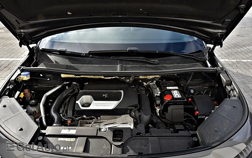 DS AUTOMOBILES DS 7 Crossback 1.6 PureTech Performance Line +