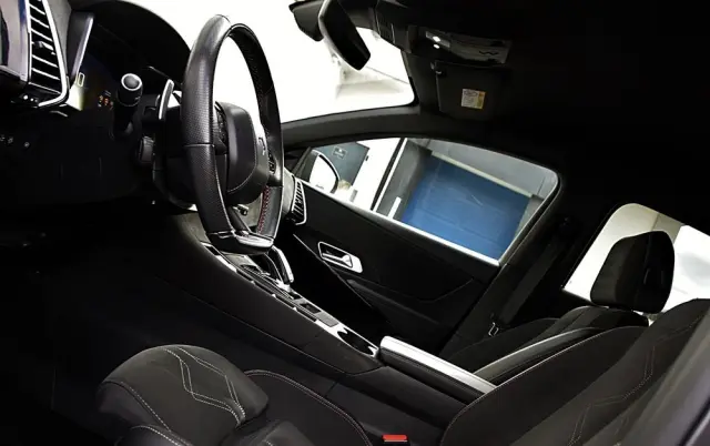 DS AUTOMOBILES DS 7 Crossback 1.6 PureTech Performance Line +