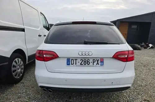AUDI A4 